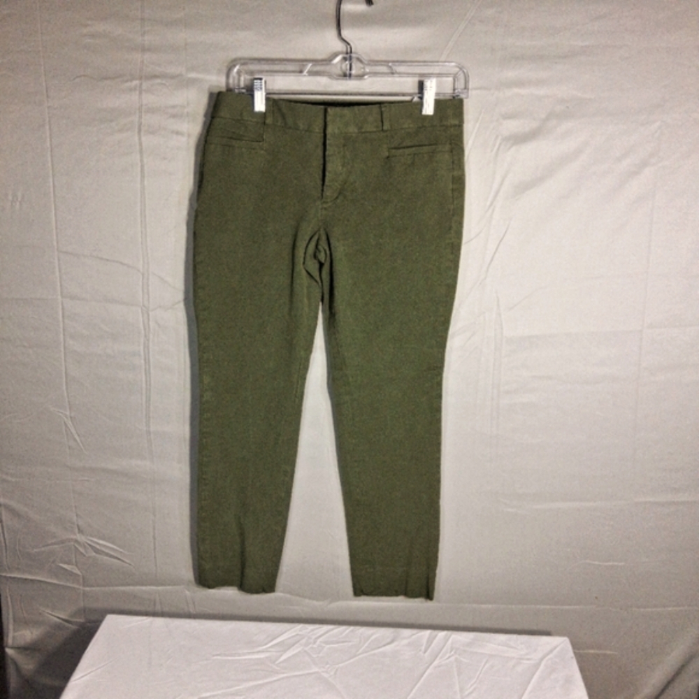 Banana Republic Chic Women's Size 6 Olive Green Sloan Chino's Pants